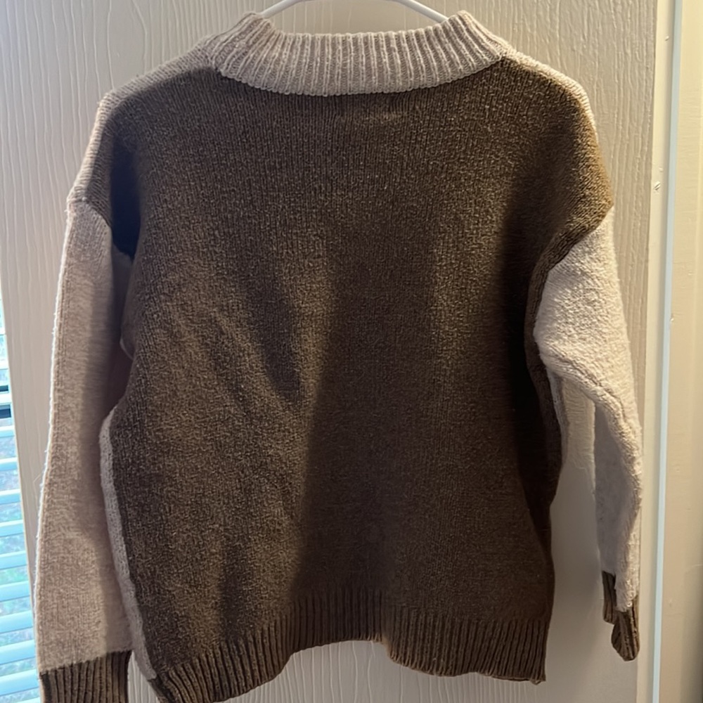 Colorblock sweater - Picture 2 of 2
